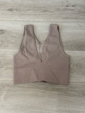 Ribbed Deep V Crop Tank in Mauve